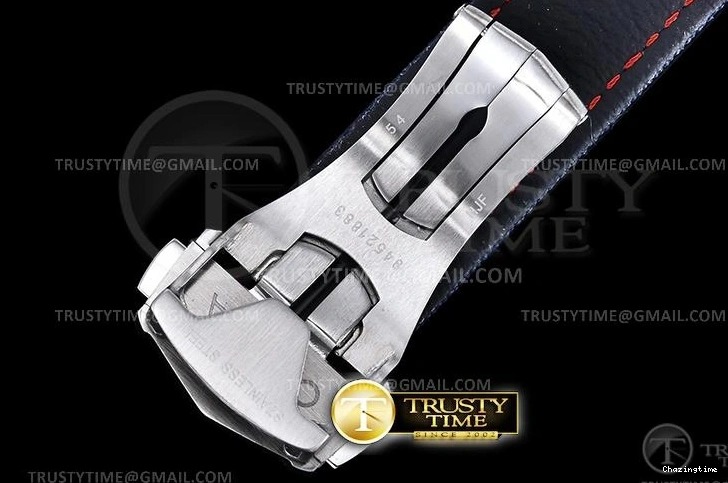 1031 OMG0659 – Aqua Terra 150m